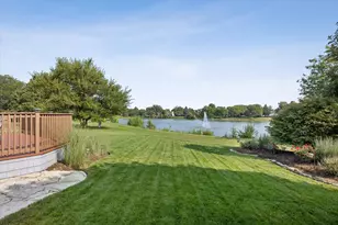 131 Wedgeport Cir, Romeoville, IL 60446 - Photo 32