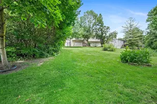 305 Sulgrave Ct, Bolingbrook, IL 60440 - Photo 4