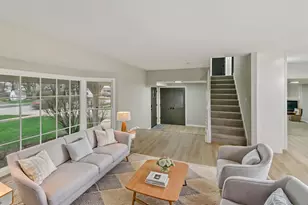1554 Chickasaw Dr, Naperville, IL 60563 - Photo 12
