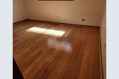 5819 W Higgins Avenue #1D, Chicago, IL 60630 - Photo 18