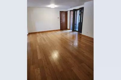 5819 W Higgins Avenue #1D, Chicago, IL 60630 - Photo 2