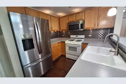 1111 Burlington Avenue #402, Lisle, IL 60532 - Photo 6