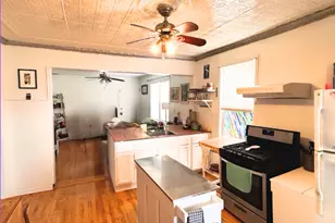 2149 W 18th Pl, Chicago, IL 60608 - Photo 8