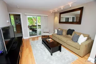 2140 N Lincoln Ave, Chicago, IL 60614 - Photo 2
