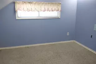 226 N Illinois St, Atwood, IL 61913 - Photo 18