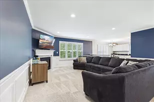 2727 Cameron Ct, Darien, IL 60561 - Photo 6