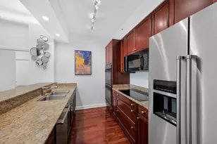 1235 S Prairie Ave, Chicago, IL 60605 - Photo 6