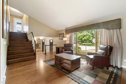 1621 Longmeadow Drive, Glenview, IL 60026 - Photo 6