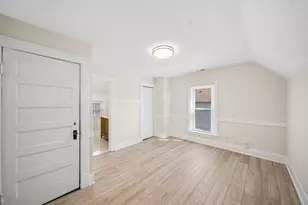 323 S Hale St, Wheaton, IL 60187 - Photo 24