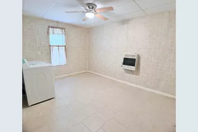 205 E Pease Street, Heyworth, IL 61745 - Photo 12