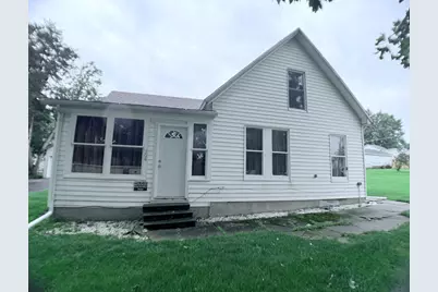 205 E Pease Street, Heyworth, IL 61745 - Photo 1