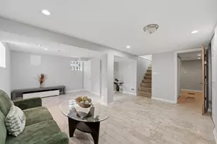 1610 Stockton Ave, Des Plaines, IL 60018 - Photo 20