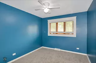 [Address not provided], Worth, IL 60482 - Photo 12
