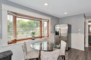 [Address not provided], Worth, IL 60482 - Photo 8