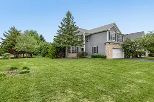 12440 S Bobwhite Ln, Plainfield, IL 60585 - Photo 2