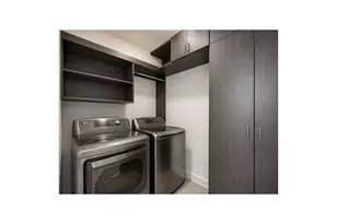 344 W Huron St, Chicago, IL 60654 - Photo 22