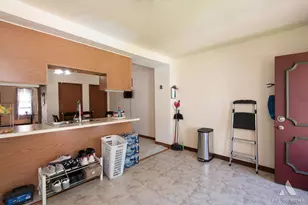 11220 S Langley Ave, Chicago, IL 60628 - Photo 12