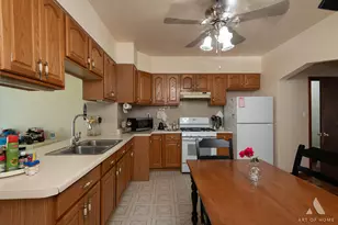 11220 S Langley Ave, Chicago, IL 60628 - Photo 8