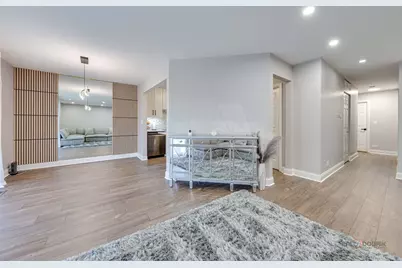 1257 Rosewood Court #C1, Schaumburg, IL 60193 - Photo 6