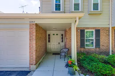 1257 Rosewood Court #C1, Schaumburg, IL 60193 - Photo 2