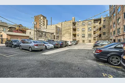 644 W Arlington Place #2J, Chicago, IL 60614 - Photo 8