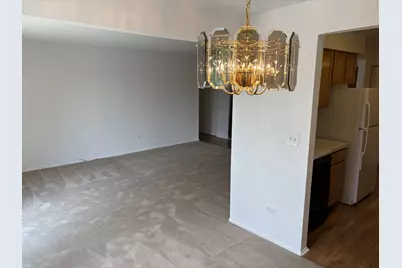 2424 E Oakton Street #4F, Arlington Heights, IL 60004 - Photo 12