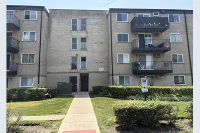 2424 E Oakton Street #4F, Arlington Heights, IL 60004 - Photo 2