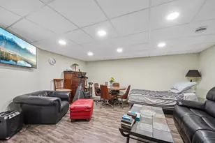 109 Weaver Dr, Cary, IL 60013 - Photo 20