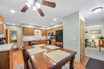 109 Weaver Drive, Cary, IL 60013 - Photo 4