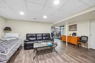 109 Weaver Dr, Cary, IL 60013 - Photo 22