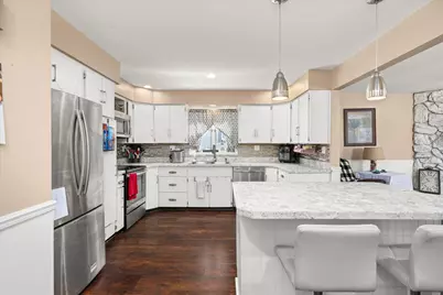 205 W Dakota Street, Spring Valley, IL 61362 - Photo 8
