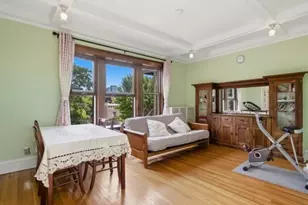 1446 E 56th St, Chicago, IL 60637 - Photo 2