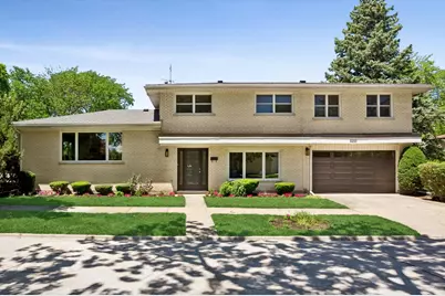9200 Lowell Avenue, Skokie, IL 60076 - Photo 6
