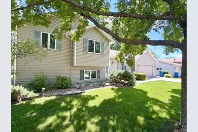 740 26th Street, Peru, IL 61354 - Photo 4