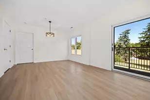 9440 S 51st Ave, Oak Lawn, IL 60453 - Photo 4