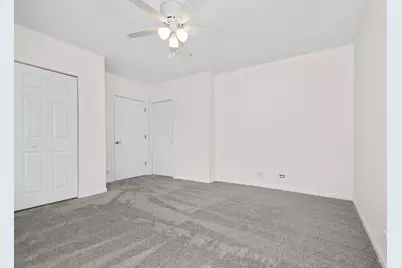 9440 S 51st Avenue #211, Oak Lawn, IL 60453 - Photo 12
