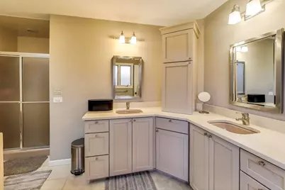 11515 Burr Oak Lane, Burr Ridge, IL 60527 - Photo 24