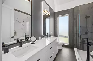 3901 S Lake Park Ave, Chicago, IL 60653 - Photo 20