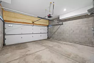 3901 S Lake Park Ave, Chicago, IL 60653 - Photo 38