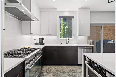 3901 S Lake Park Avenue #D, Chicago, IL 60653 - Photo 8
