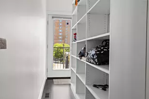 3901 S Lake Park Ave, Chicago, IL 60653 - Photo 34