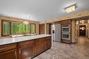 3720 Liberty Ln, Glenview, IL 60025 - Photo 20