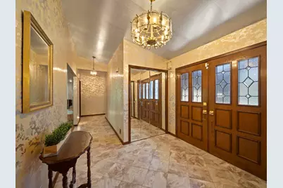3720 Liberty Lane, Glenview, IL 60025 - Photo 2