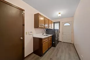 3720 Liberty Ln, Glenview, IL 60025 - Photo 38