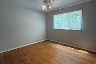 773 Kingston Ln, Crystal Lake, IL 60014 - Photo 8