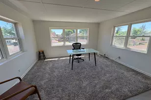 10443 S Calumet Ave, Chicago, IL 60628 - Photo 32