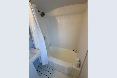 10443 S Calumet Avenue, Chicago, IL 60628 - Photo 36