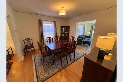 10443 S Calumet Avenue, Chicago, IL 60628 - Photo 12