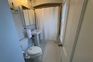 10443 S Calumet Ave, Chicago, IL 60628 - Photo 34
