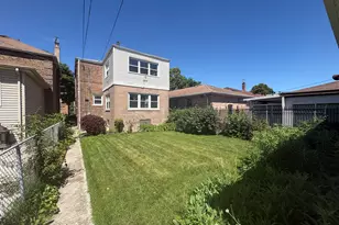 10443 S Calumet Ave, Chicago, IL 60628 - Photo 62